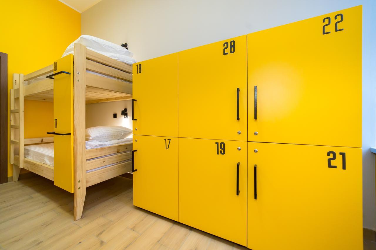 Hotel Bee Station Kiev Ngoại thất bức ảnh