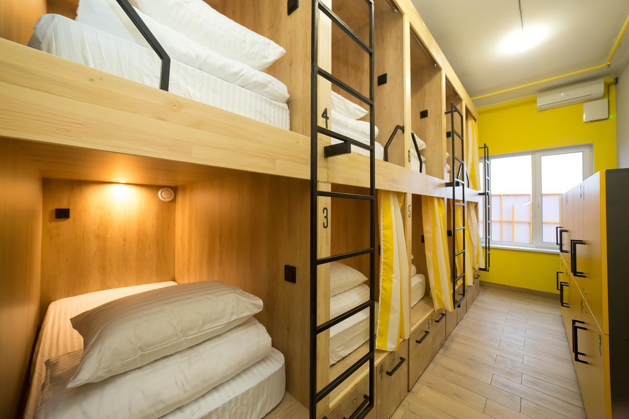 Hotel Bee Station Kiev Ngoại thất bức ảnh