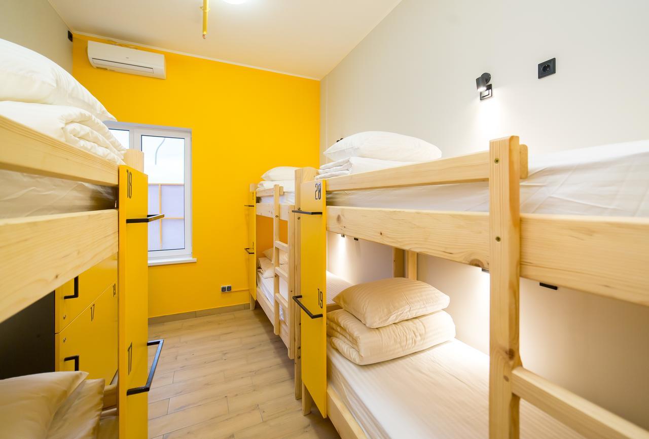 Hotel Bee Station Kiev Ngoại thất bức ảnh