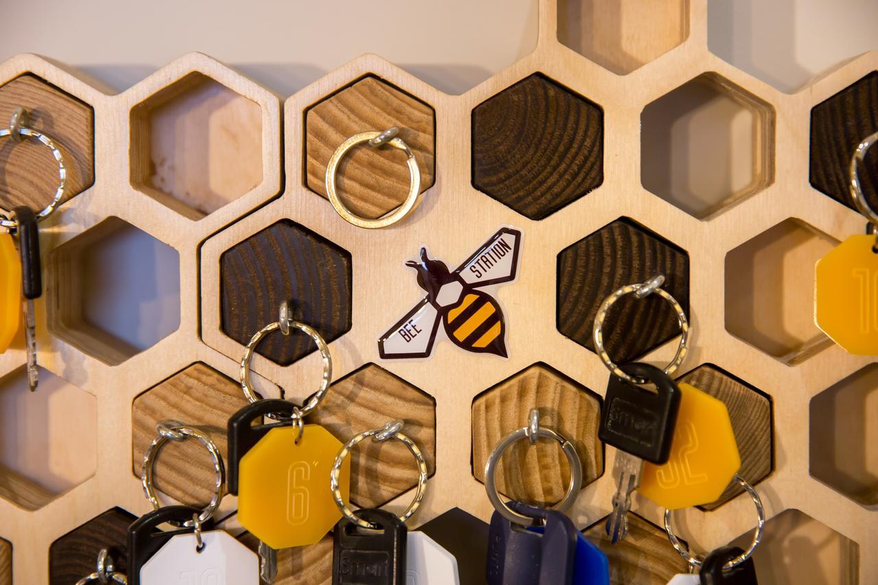 Hotel Bee Station Kiev Ngoại thất bức ảnh
