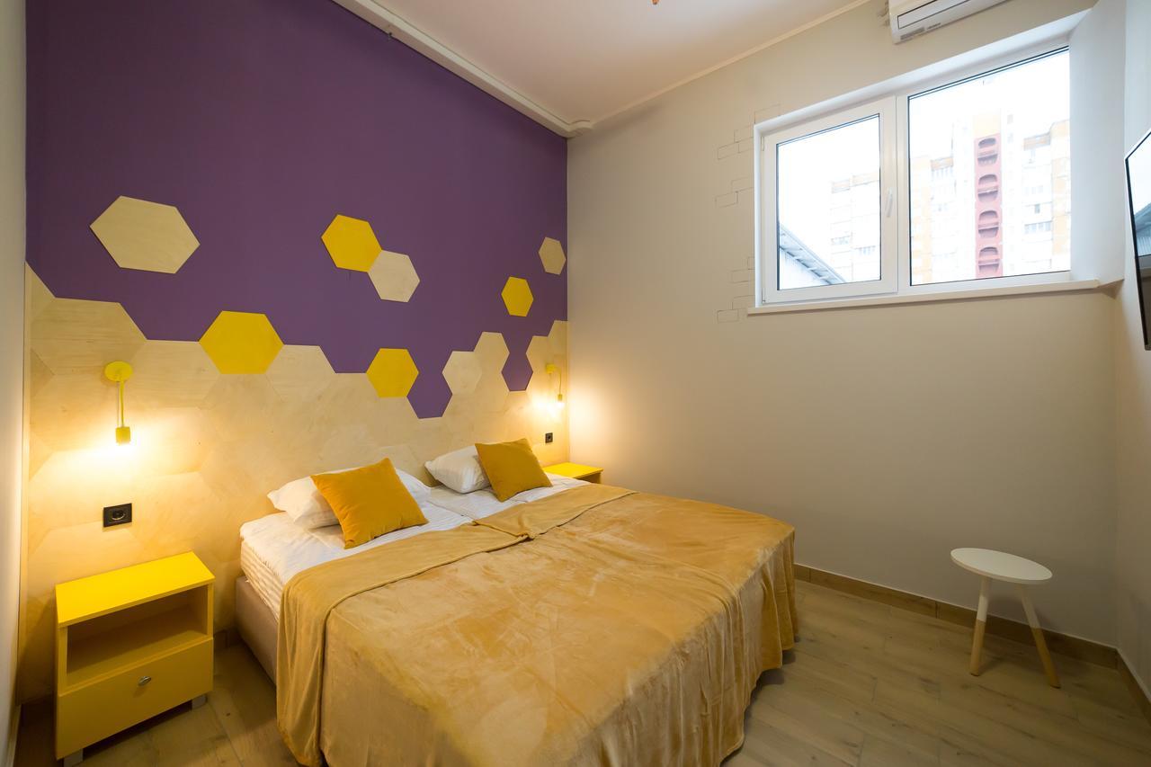 Hotel Bee Station Kiev Ngoại thất bức ảnh