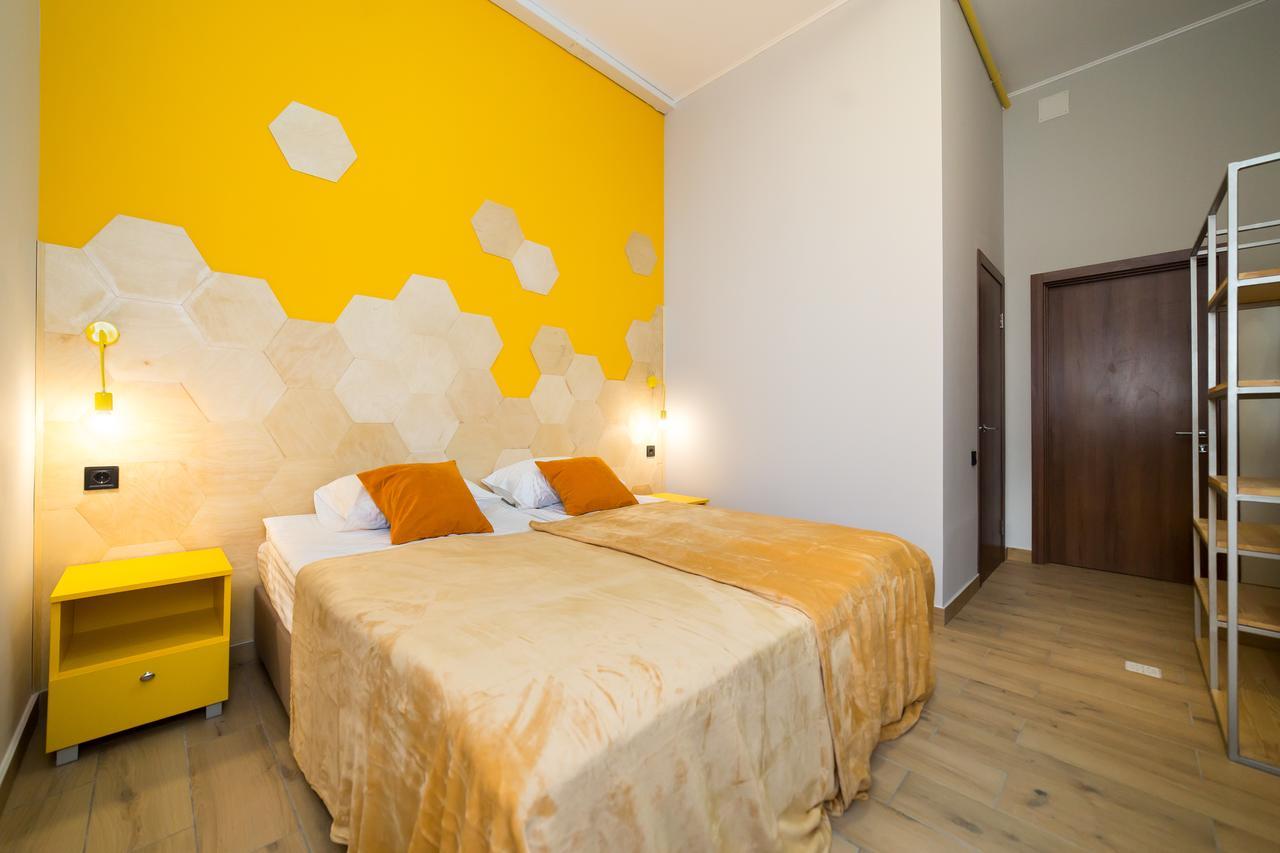 Hotel Bee Station Kiev Ngoại thất bức ảnh