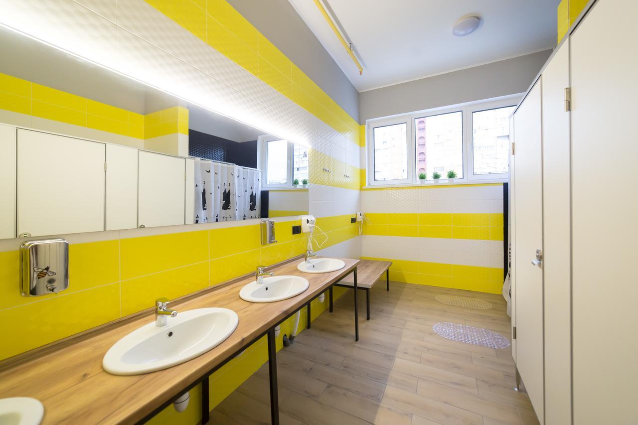 Hotel Bee Station Kiev Ngoại thất bức ảnh