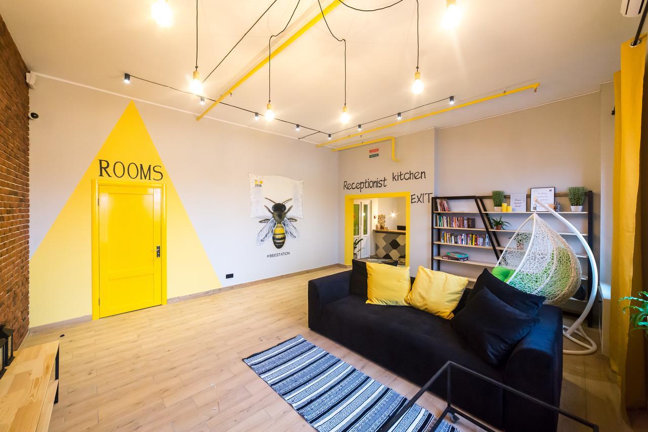 Hotel Bee Station Kiev Ngoại thất bức ảnh